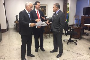 2016 - Audiência com ministro da CCTCI, Kassab 